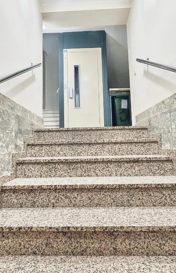 سرقسطة Az The Old Town Hostel - Coliving المظهر الخارجي الصورة