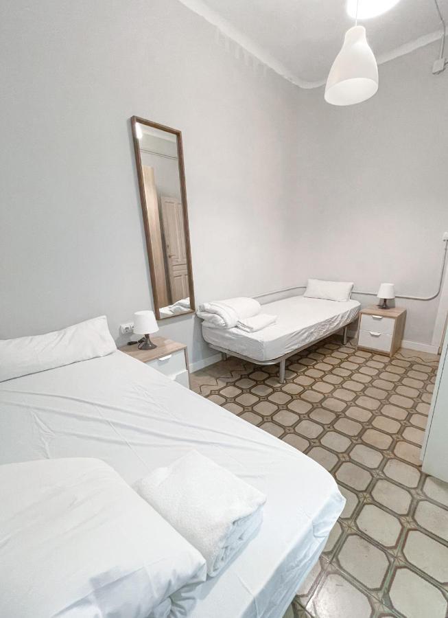 سرقسطة Az The Old Town Hostel - Coliving المظهر الخارجي الصورة