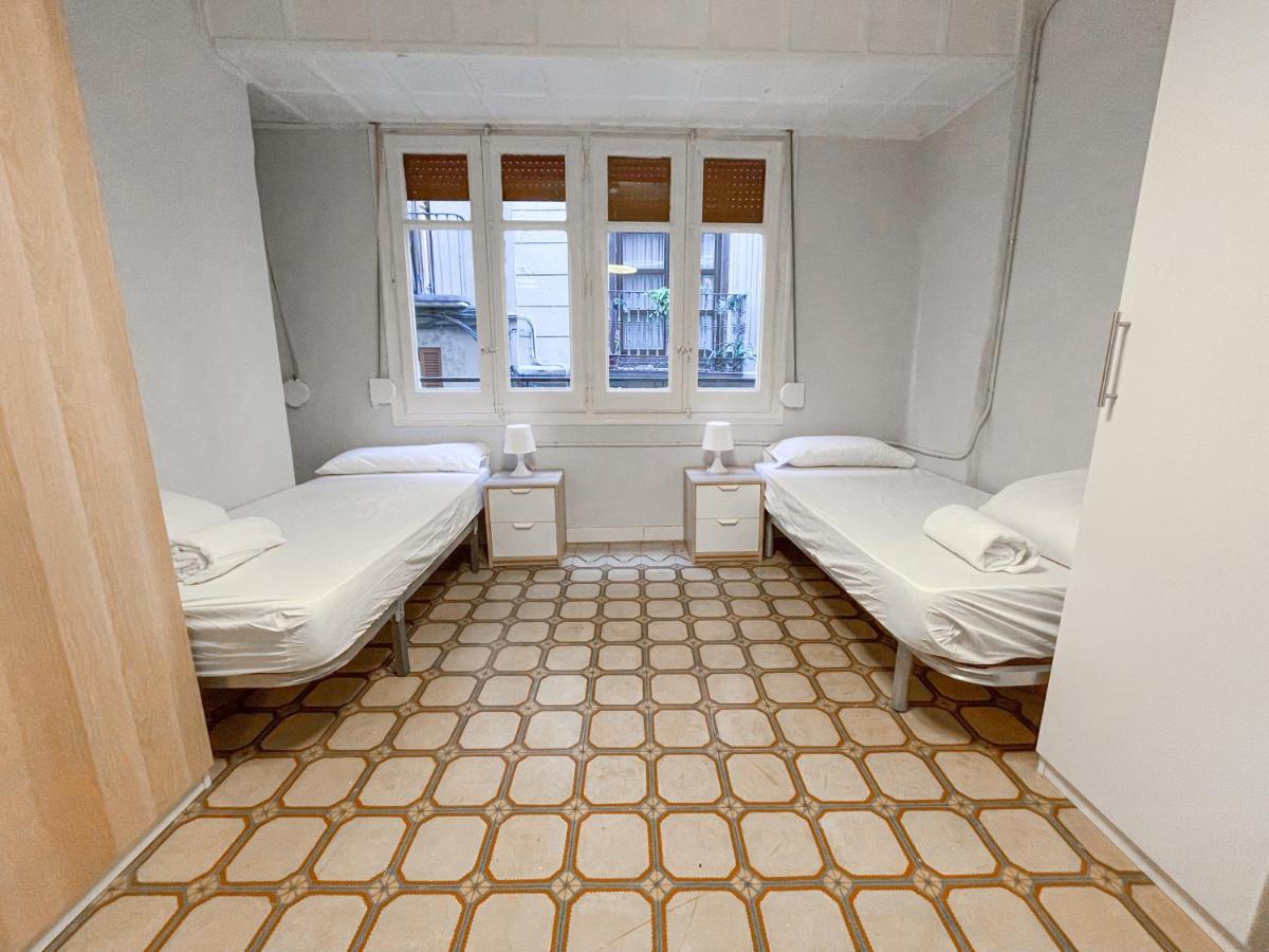 سرقسطة Az The Old Town Hostel - Coliving المظهر الخارجي الصورة