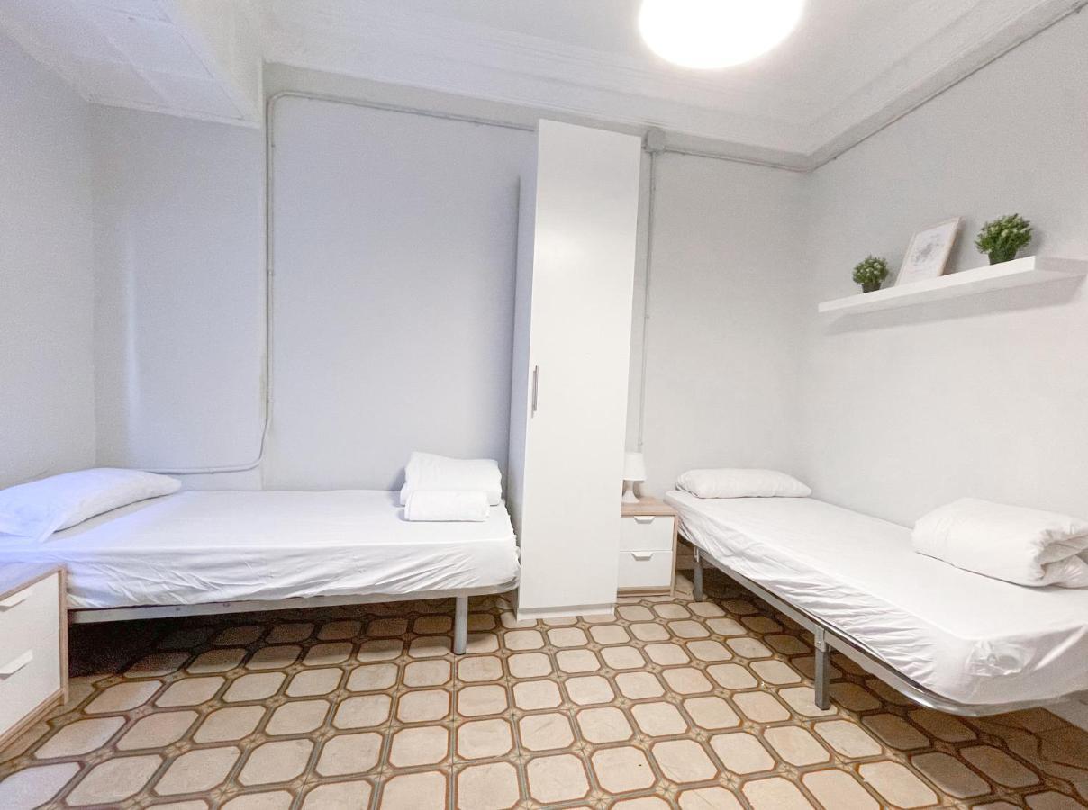 سرقسطة Az The Old Town Hostel - Coliving المظهر الخارجي الصورة